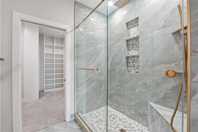 12706 10th Street, Grandview, MO 64030