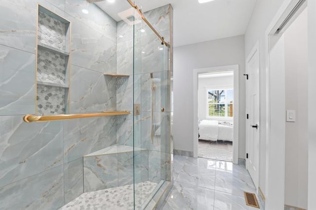 12706 10th Street, Grandview, MO 64030