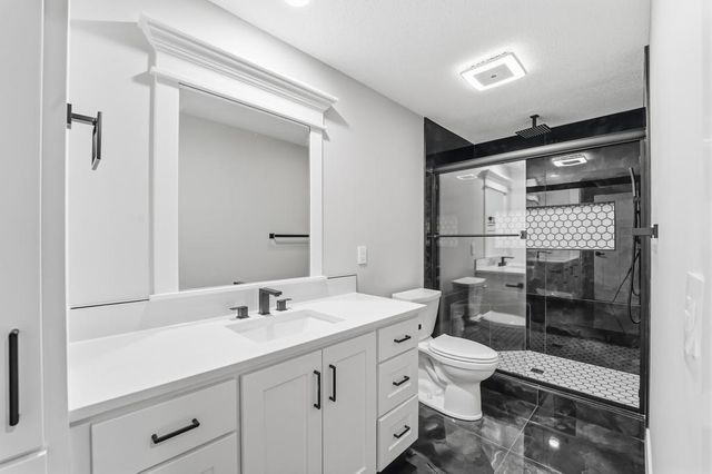 12706 10th Street, Grandview, MO 64030