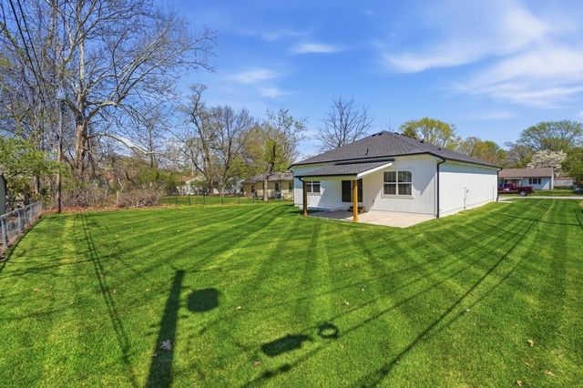 12706 10th Street, Grandview, MO 64030