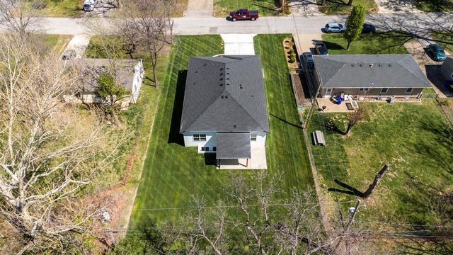 12706 10th Street, Grandview, MO 64030
