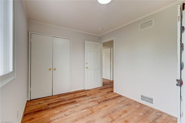 411 Overlook Street, Greensboro, NC 27403