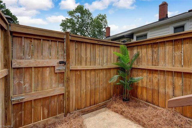 411 Overlook Street, Greensboro, NC 27403