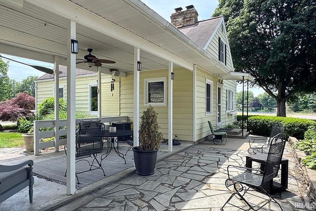 2522 Greenleaf Boulevard, Elkhart, IN 46514