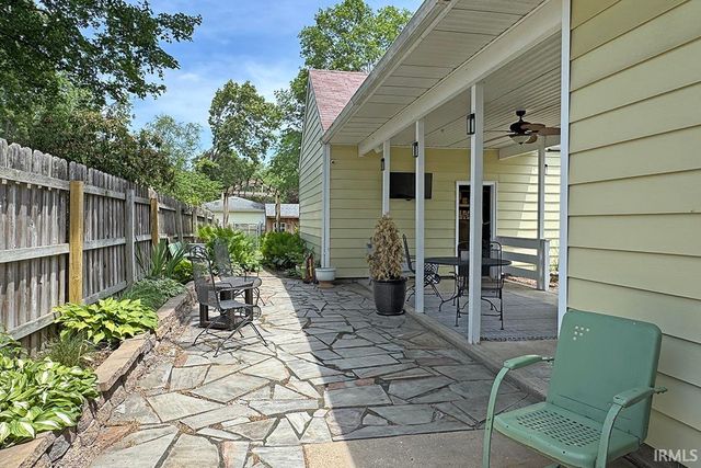 2522 Greenleaf Boulevard, Elkhart, IN 46514