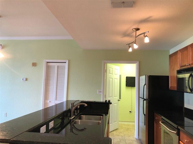 700 S HARBOUR ISLAND BOULEVARD 523, Tampa, FL 33602