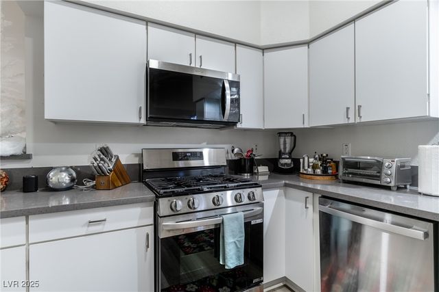 4825 Winterset Drive, Las Vegas, NV 89130