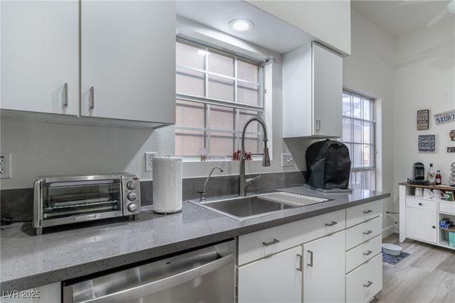 4825 Winterset Drive, Las Vegas, NV 89130