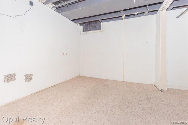 8234 Perrin Avenue, Westland, MI 48185