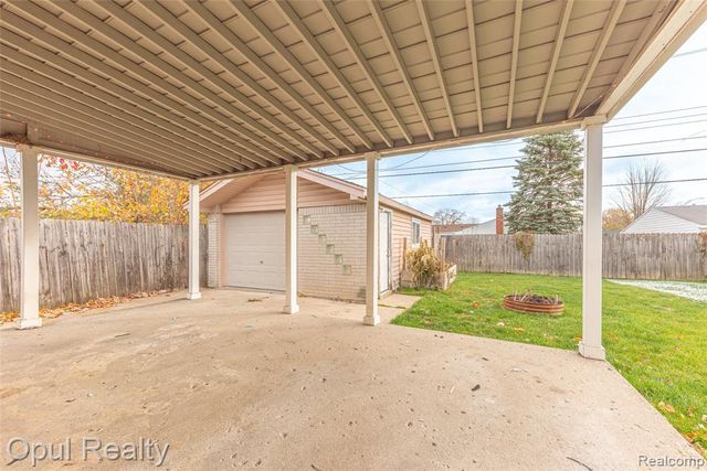 8234 Perrin Avenue, Westland, MI 48185