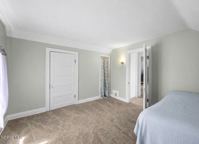 208 Cass Street, Swanton, OH 43558