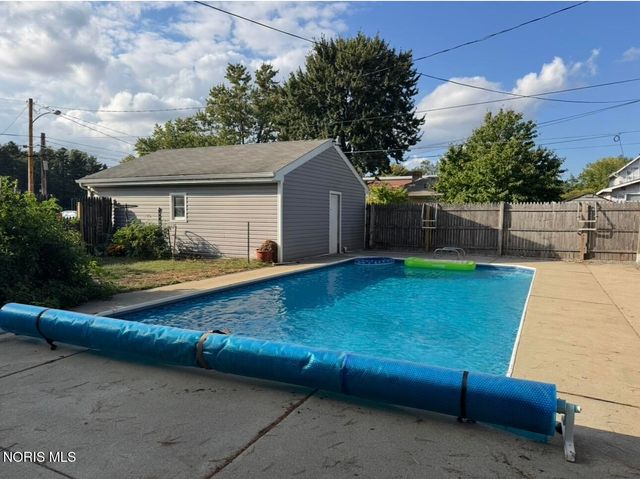 208 Cass Street, Swanton, OH 43558