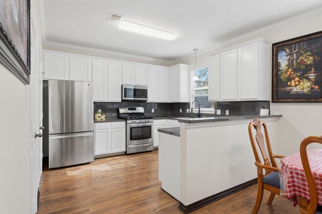 236 Doncaster Street, Conroe, TX 77303