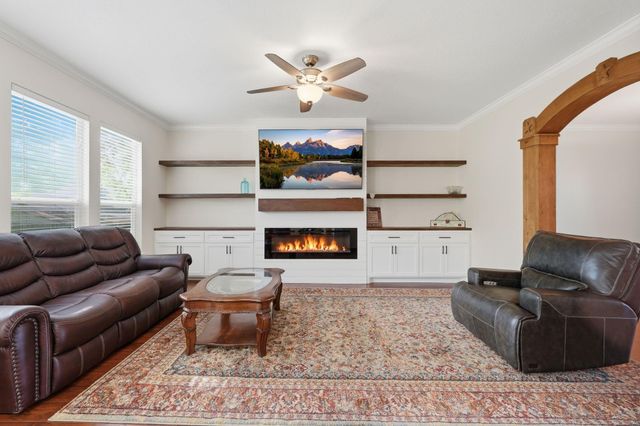 236 Doncaster Street, Conroe, TX 77303