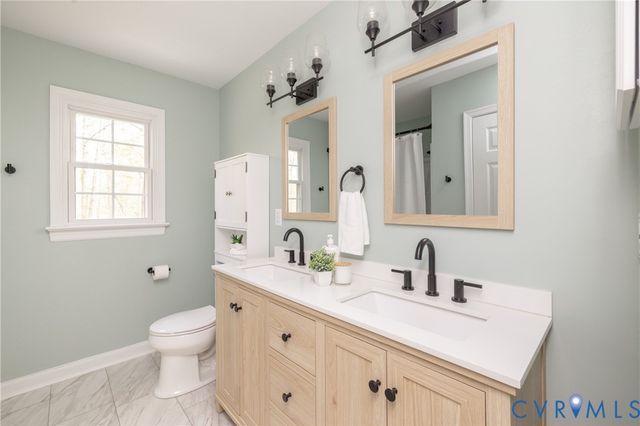 13909 Highpaige Way, Chester, VA 23831