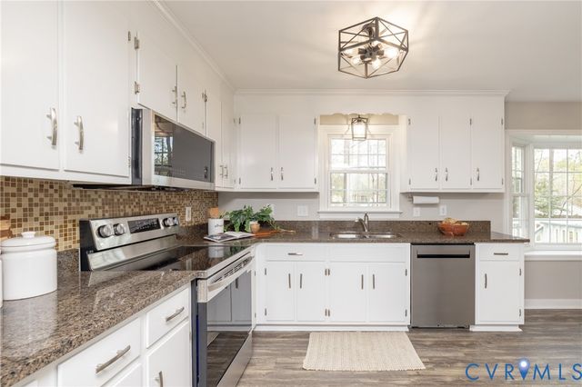 13909 Highpaige Way, Chester, VA 23831