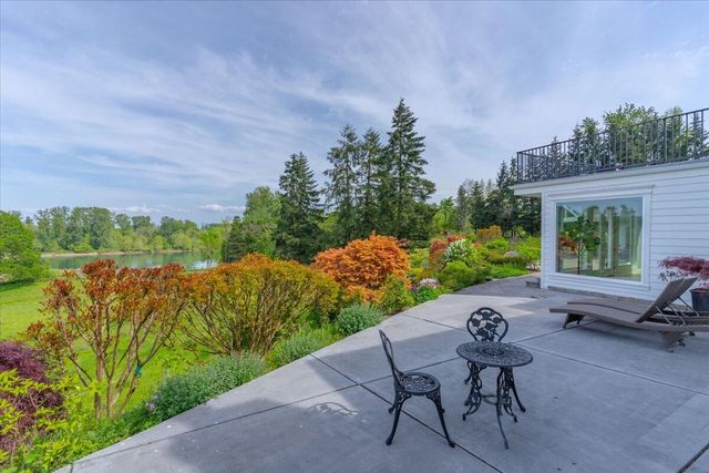 4698 Wallace Road NW, Salem, OR 97304