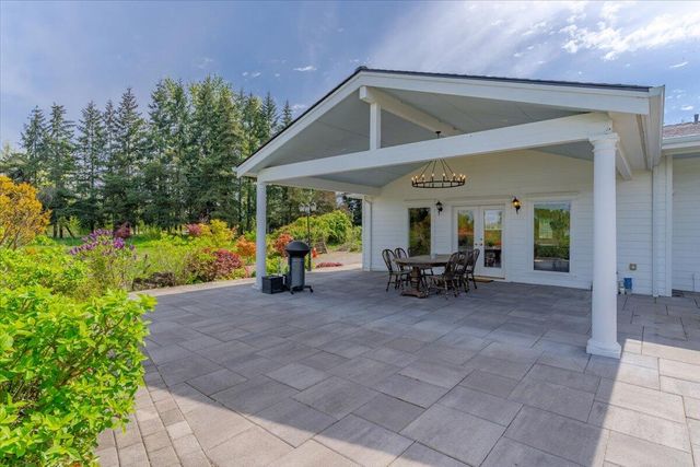 4698 Wallace Road NW, Salem, OR 97304