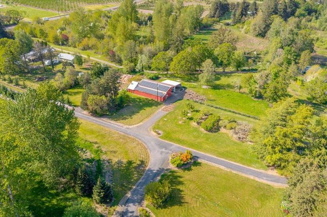 4698 Wallace Road NW, Salem, OR 97304