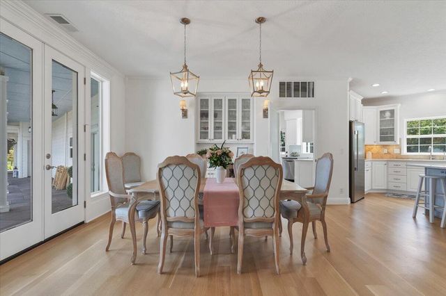 4698 Wallace Road NW, Salem, OR 97304