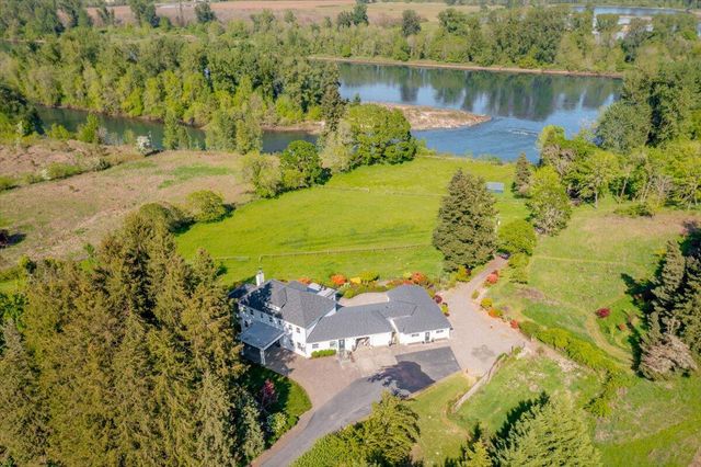 4698 Wallace Road NW, Salem, OR 97304