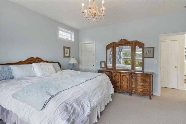 4698 Wallace Road NW, Salem, OR 97304