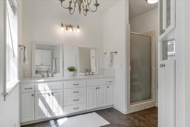 4698 Wallace Road NW, Salem, OR 97304