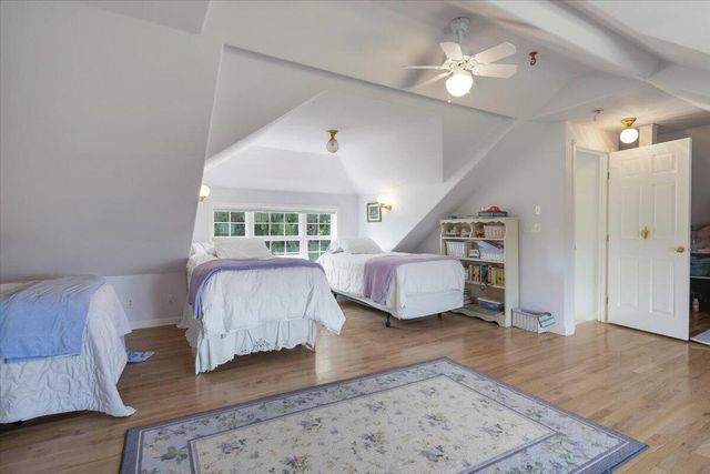 4698 Wallace Road NW, Salem, OR 97304