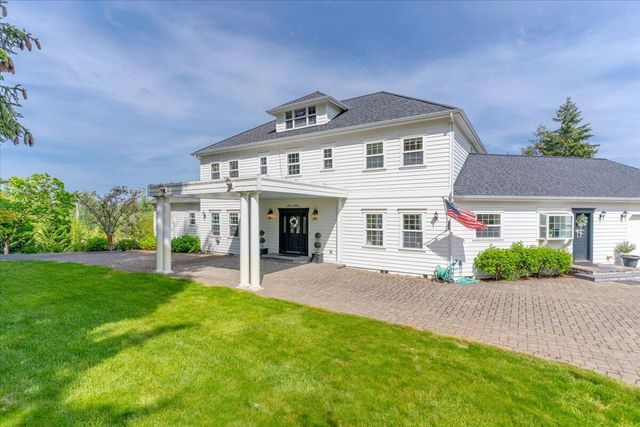 4698 Wallace Road NW, Salem, OR 97304