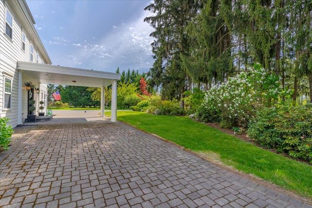 4698 Wallace Road NW, Salem, OR 97304