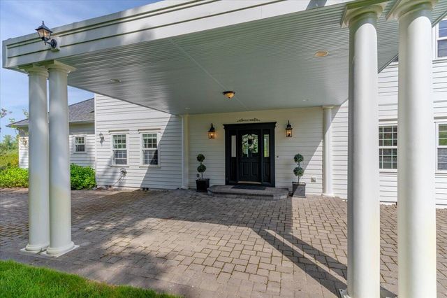 4698 Wallace Road NW, Salem, OR 97304