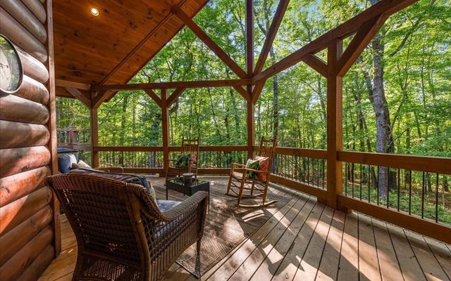 150 Laurel Trace, Blue Ridge, GA 30513