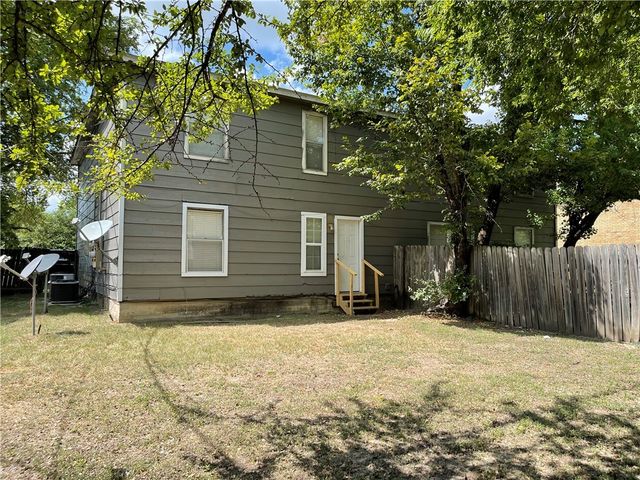 310 Manuel Drive A-D, College Station, TX 77840