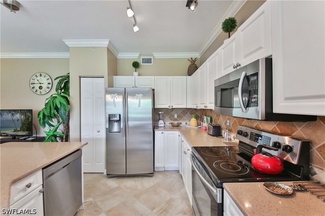 5105 Cedar Springs DR 101, Naples, FL 34110