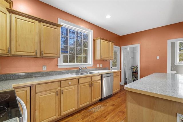 481 Pine Drive, Pine Lake, GA 30083