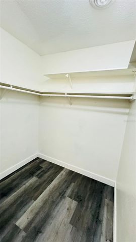 3661 STERLING ROAD, Venice, FL 34293