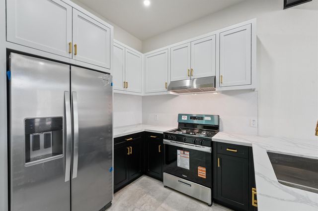 8506 Grand Knolls Drive, Houston, TX 77083