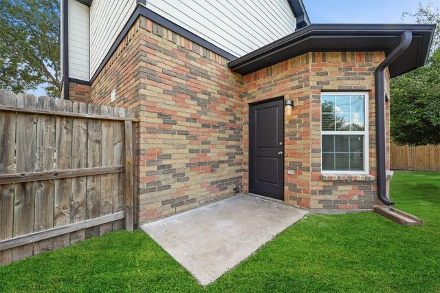 8506 Grand Knolls Drive, Houston, TX 77083