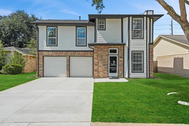 8506 Grand Knolls Drive, Houston, TX 77083