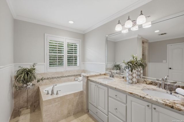 4509 RIDGE PEAK DR, Schertz, TX 78154