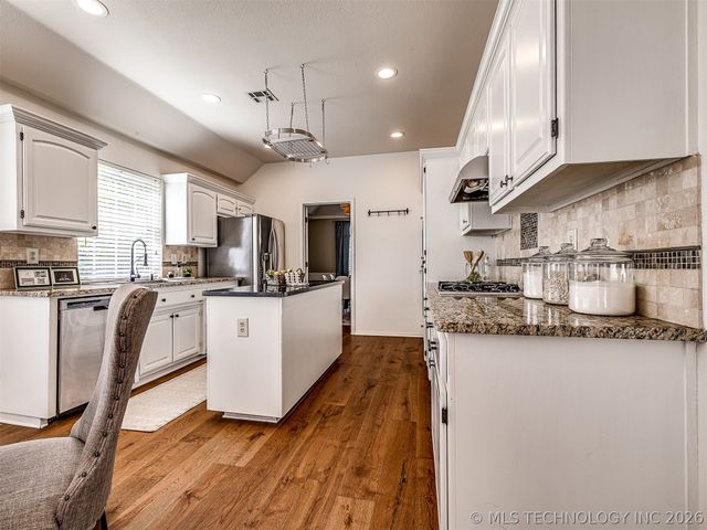 8535 E 82nd Street, Tulsa, OK 74133
