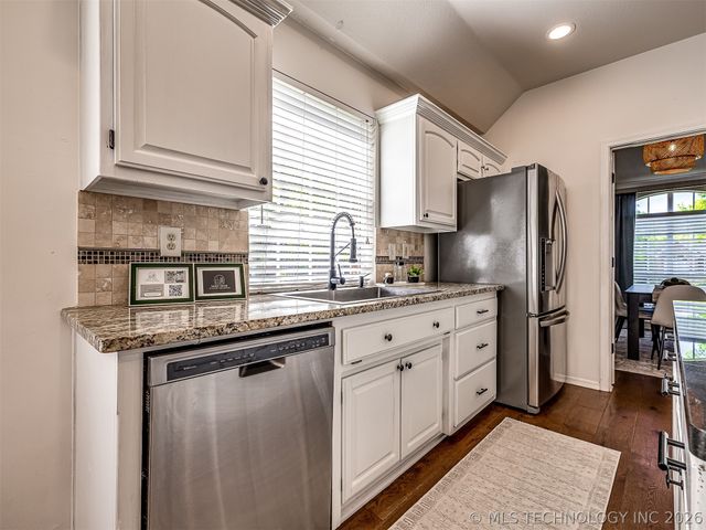8535 E 82nd Street, Tulsa, OK 74133