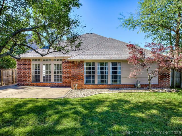8535 E 82nd Street, Tulsa, OK 74133