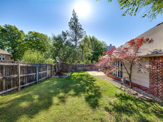 8535 E 82nd Street, Tulsa, OK 74133