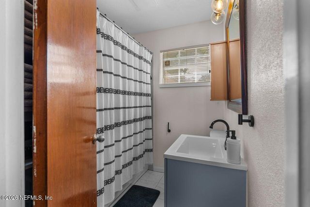 2306 RED OAK Drive, Jacksonville, FL 32211