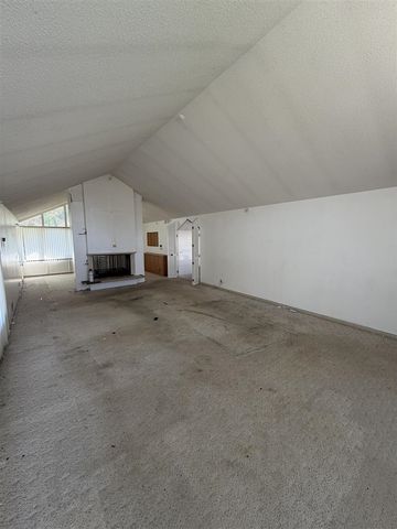 1322 Woodkrest Drive, Flint, MI 48532