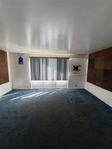 1322 Woodkrest Drive, Flint, MI 48532