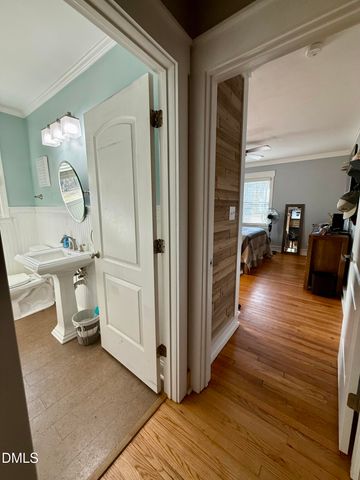 1689 Amelia Church Road, Clayton, NC 27520