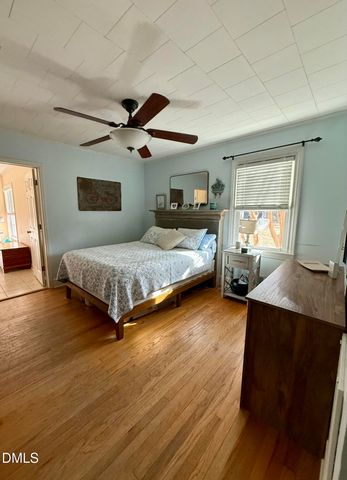 1689 Amelia Church Road, Clayton, NC 27520