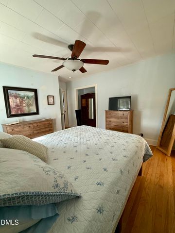 1689 Amelia Church Road, Clayton, NC 27520